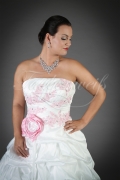 Brautkleid TW0137B - A-Linie Taft rosa Applikationen romantisch Kunstblumen 2
