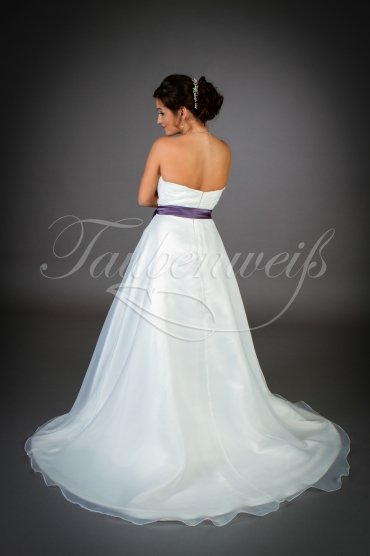 Brautkleid TW0025B - Organza lila Band Schleppe Herzausschnitt 3
